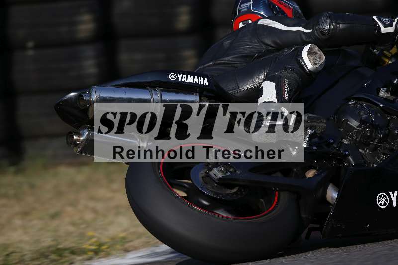 /Archiv-2023/29 05.06.2023 Afterwork Moto Club Anneau du Rhin/vert-novice/backside